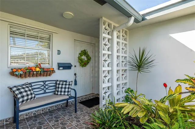 $2,300 | 1130 Cir Terrace West, Unit D, Delray Beach, FL 33445