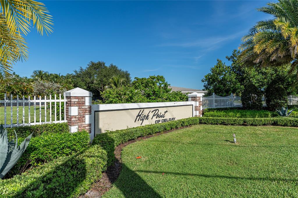 1130 Cir Terrace West, Unit D Delray Beach, FL 33445 - Photo 39 of 39 a view of a garden