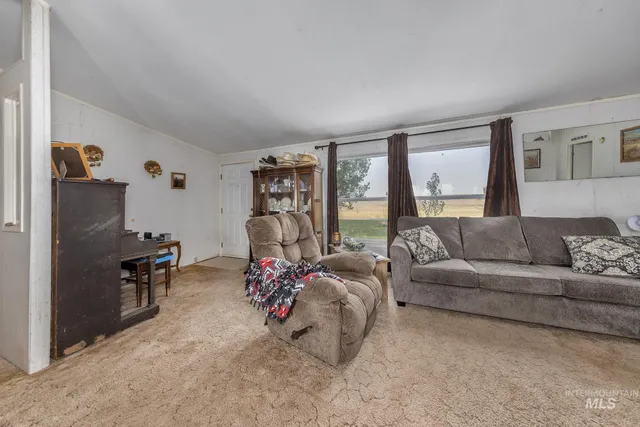 $486,960 | 3115 Farm To Market Road, Midvale, ID 83645