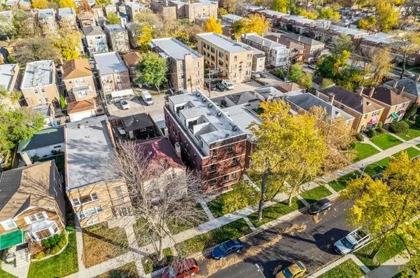 $4,000 | 6223 North Albany Avenue, Unit C, Chicago, IL 60659