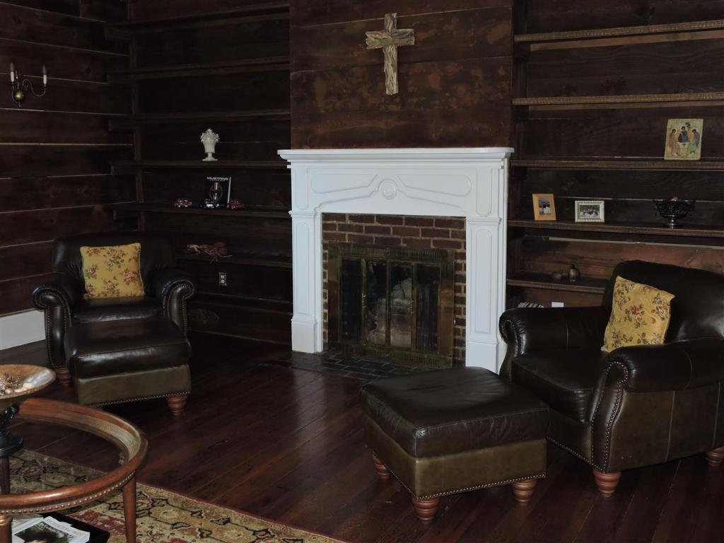 203 East Main Street Pendleton, SC 29670 - Photo 12 of 34