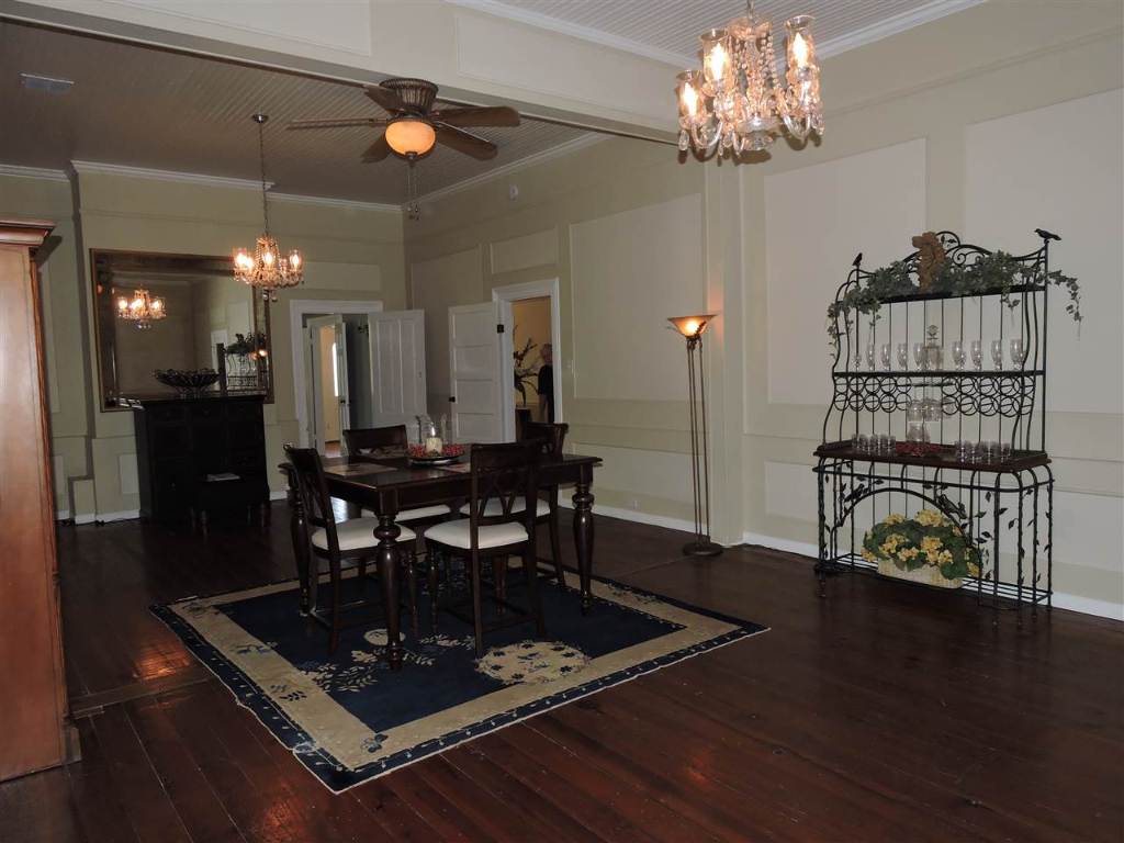 203 East Main Street Pendleton, SC 29670 - Photo 15 of 34