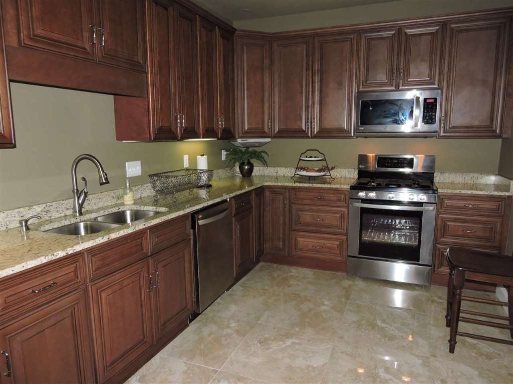 203 East Main Street Pendleton, SC 29670 - Photo 16 of 34