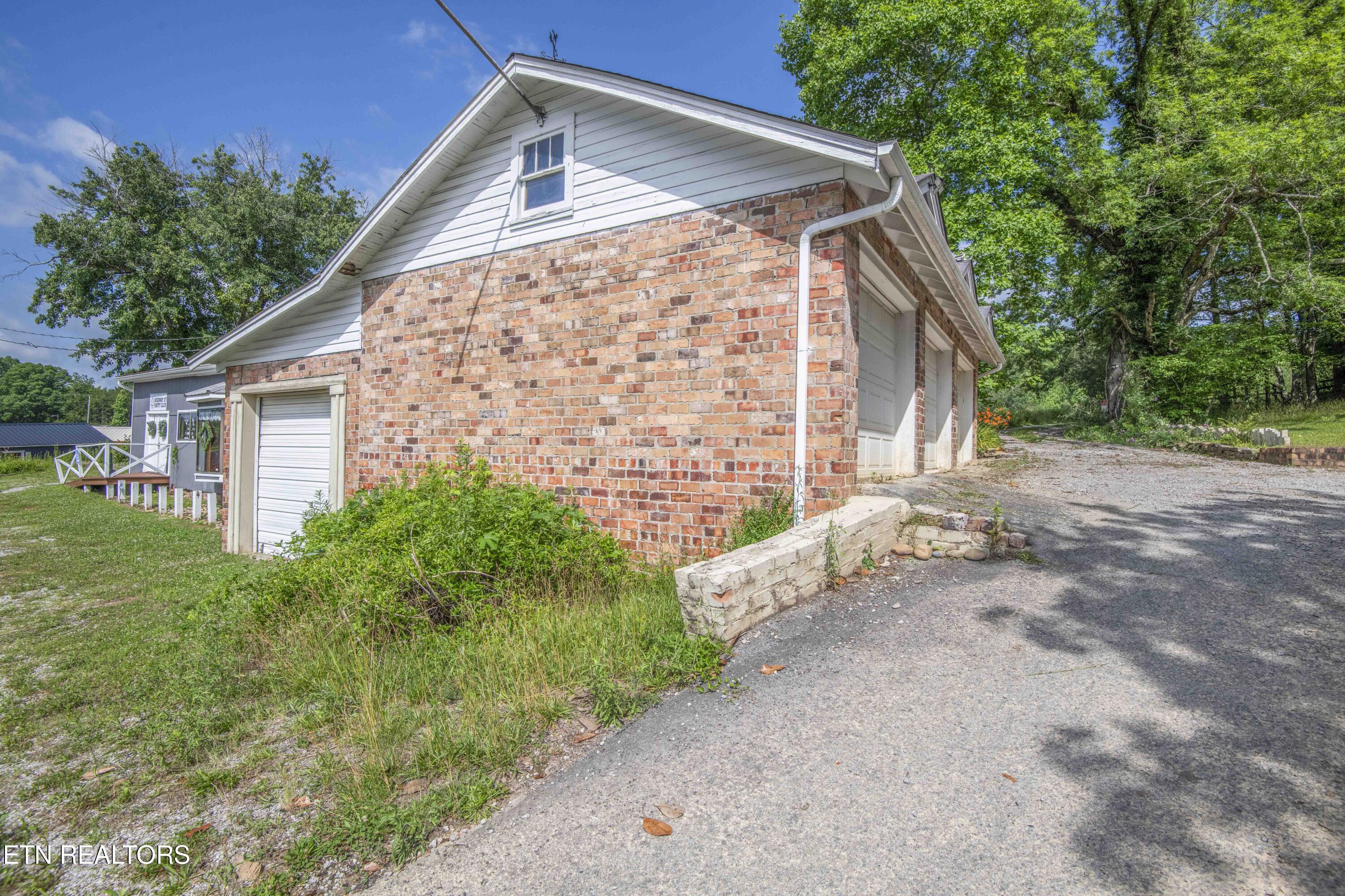17761 Alberta Street Oneida, TN 37841 - Photo 54 of 56 yard_1