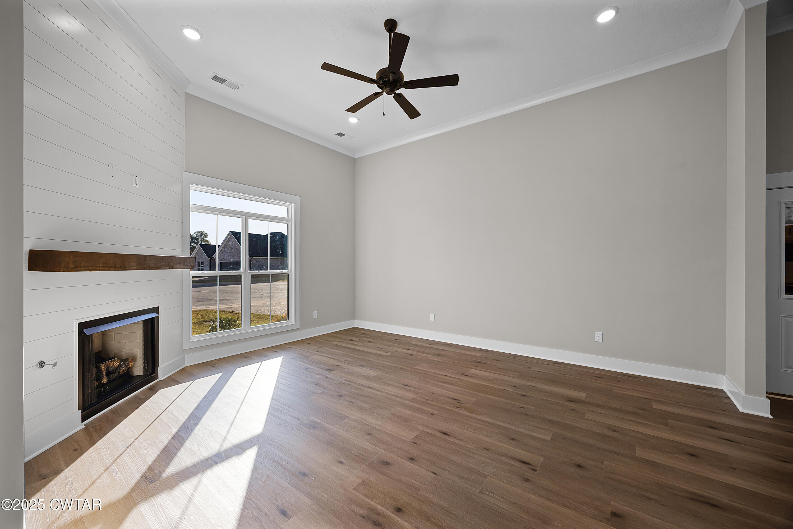 24 Engel Cove Jackson, TN 38305 - Photo 4 of 14 Greatroom 3