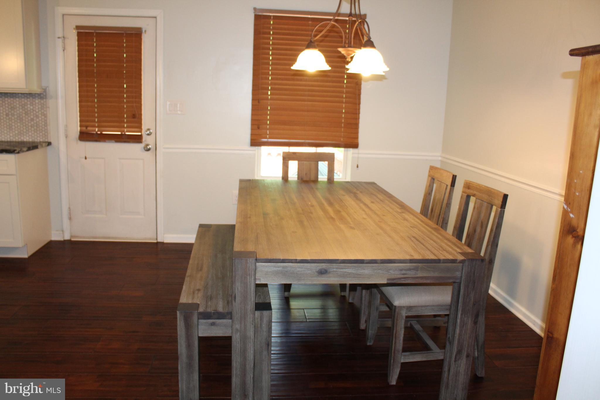 107 Charlton Road Winchester, VA 22602 - Photo 10 of 25 Dining Room