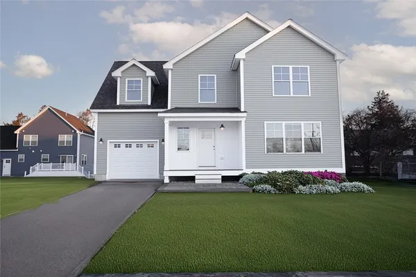 $640,000 | 5 Recess Lane, Warwick, RI 02889