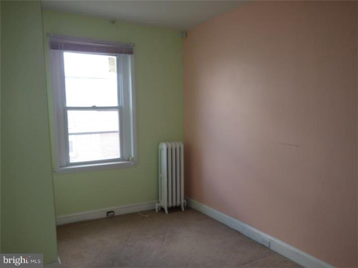 4549 Fernhill Road Philadelphia, PA 19144 - Photo 7 of 12 Gallery Image 7