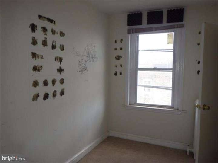 4549 Fernhill Road Philadelphia, PA 19144 - Photo 8 of 12 Gallery Image 8