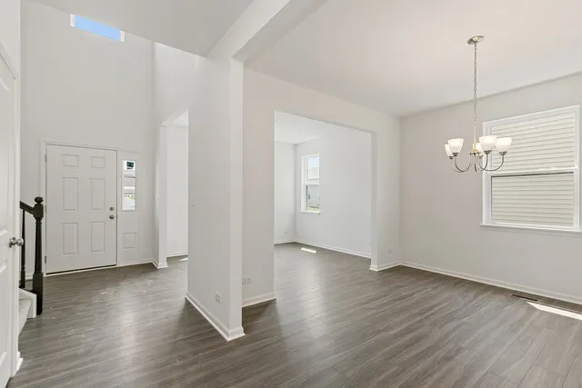 $479,990 | 32012 Savannah Drive, Lakemoor, IL 60051