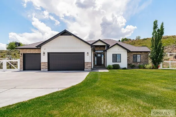 $844,000 | 6330 Middle Fork Road, Idaho Falls, ID 83406