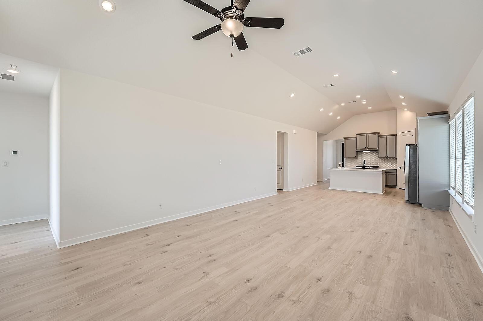 456 Brandywine Road Hutto, TX 78634 - Photo 10 of 39