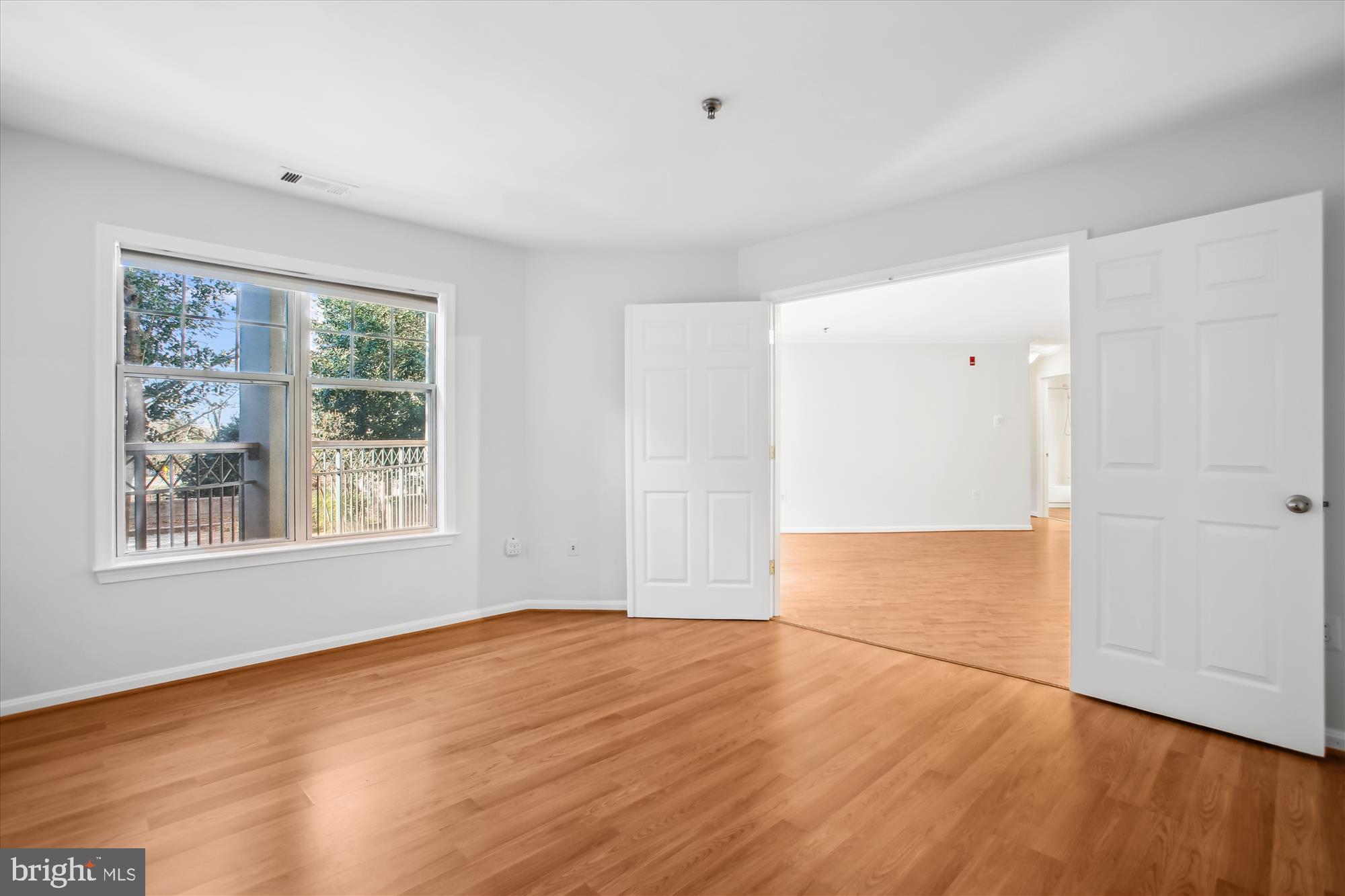 5575 Seminary Road, Unit 201 Falls Church, VA 22041 - Photo 17 of 46 Primary Bedroom