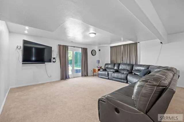 $468,000 | 78 North Valley View Road, Idaho Falls, ID 83402