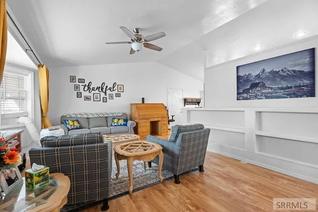 $468,000 | 78 North Valley View Road, Idaho Falls, ID 83402