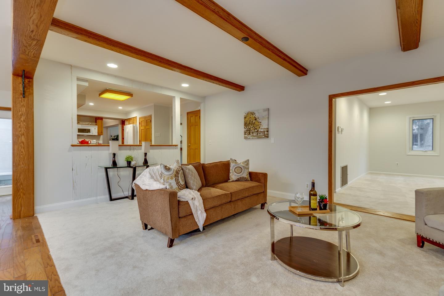 102 White Oak Road Cherry Hill, NJ 08034 - Photo 20 of 44 Gallery Image 20