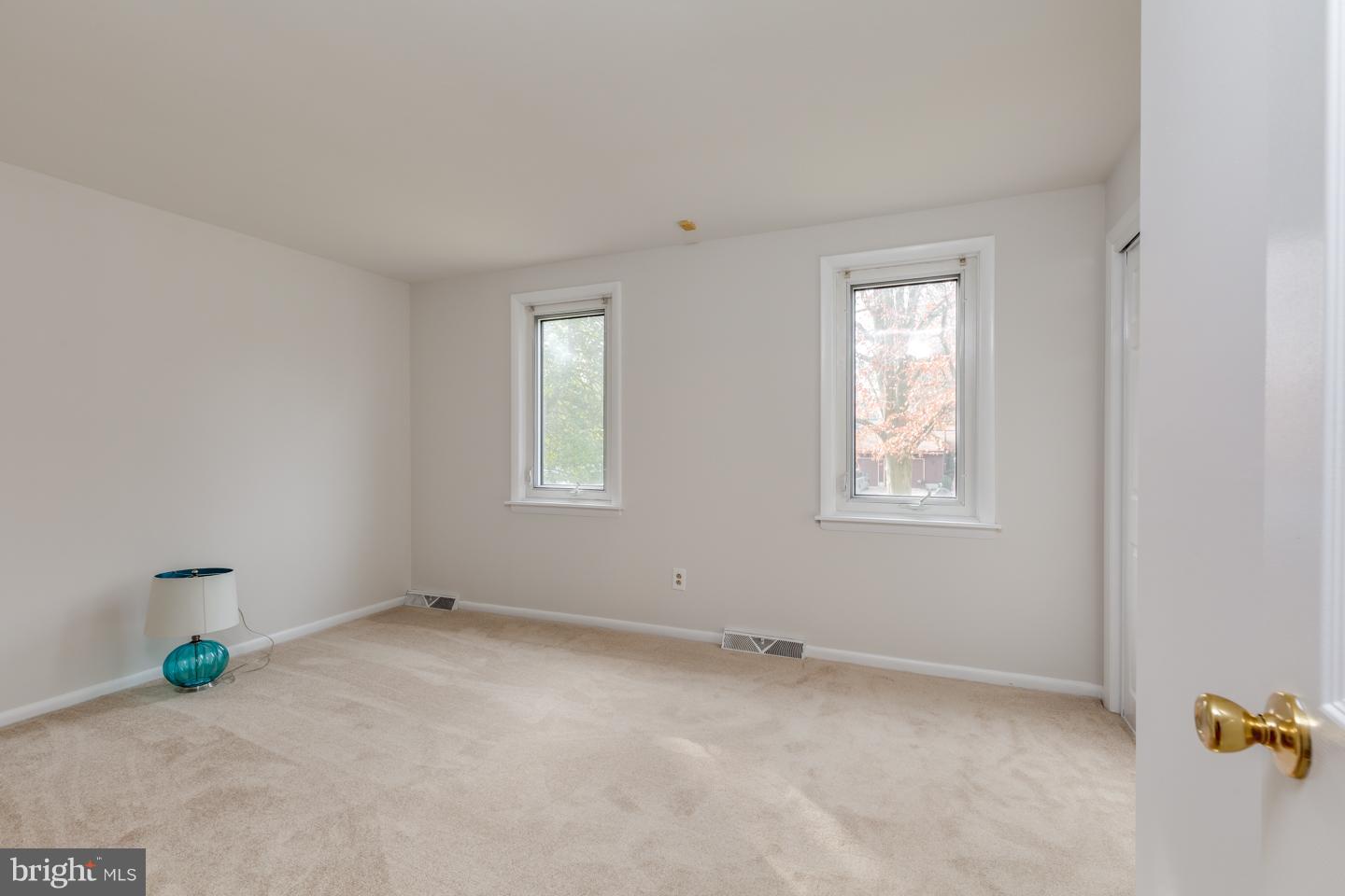 102 White Oak Road Cherry Hill, NJ 08034 - Photo 37 of 44 Gallery Image 37