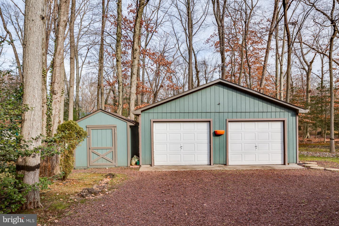 102 White Oak Road Cherry Hill, NJ 08034 - Photo 43 of 44 6 car garage