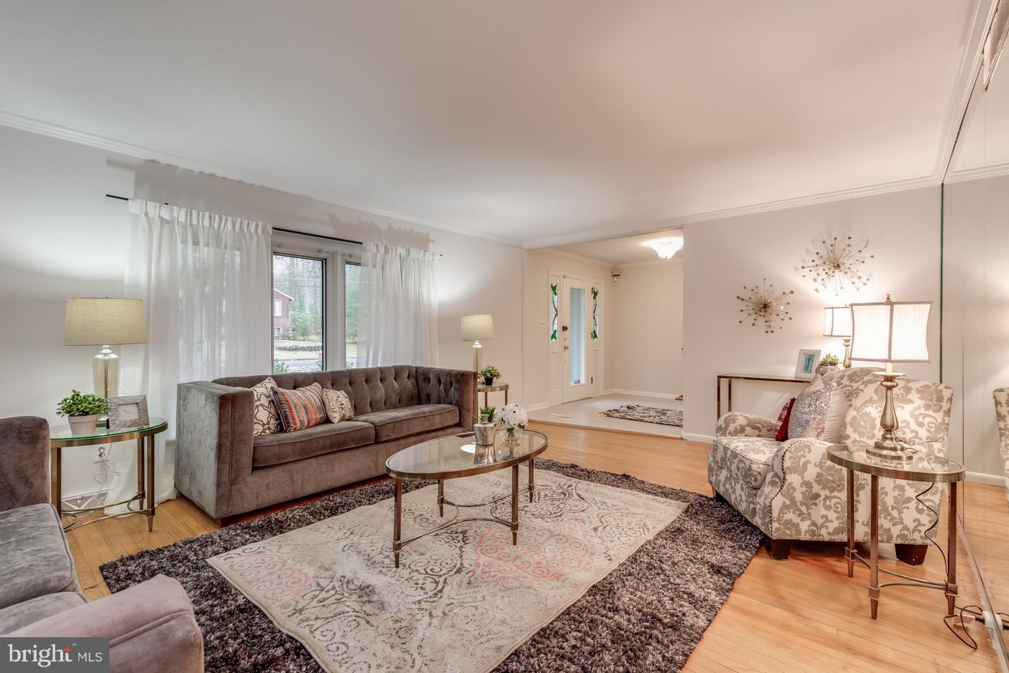 102 White Oak Road Cherry Hill, NJ 08034 - Photo 8 of 44 Gallery Image 8
