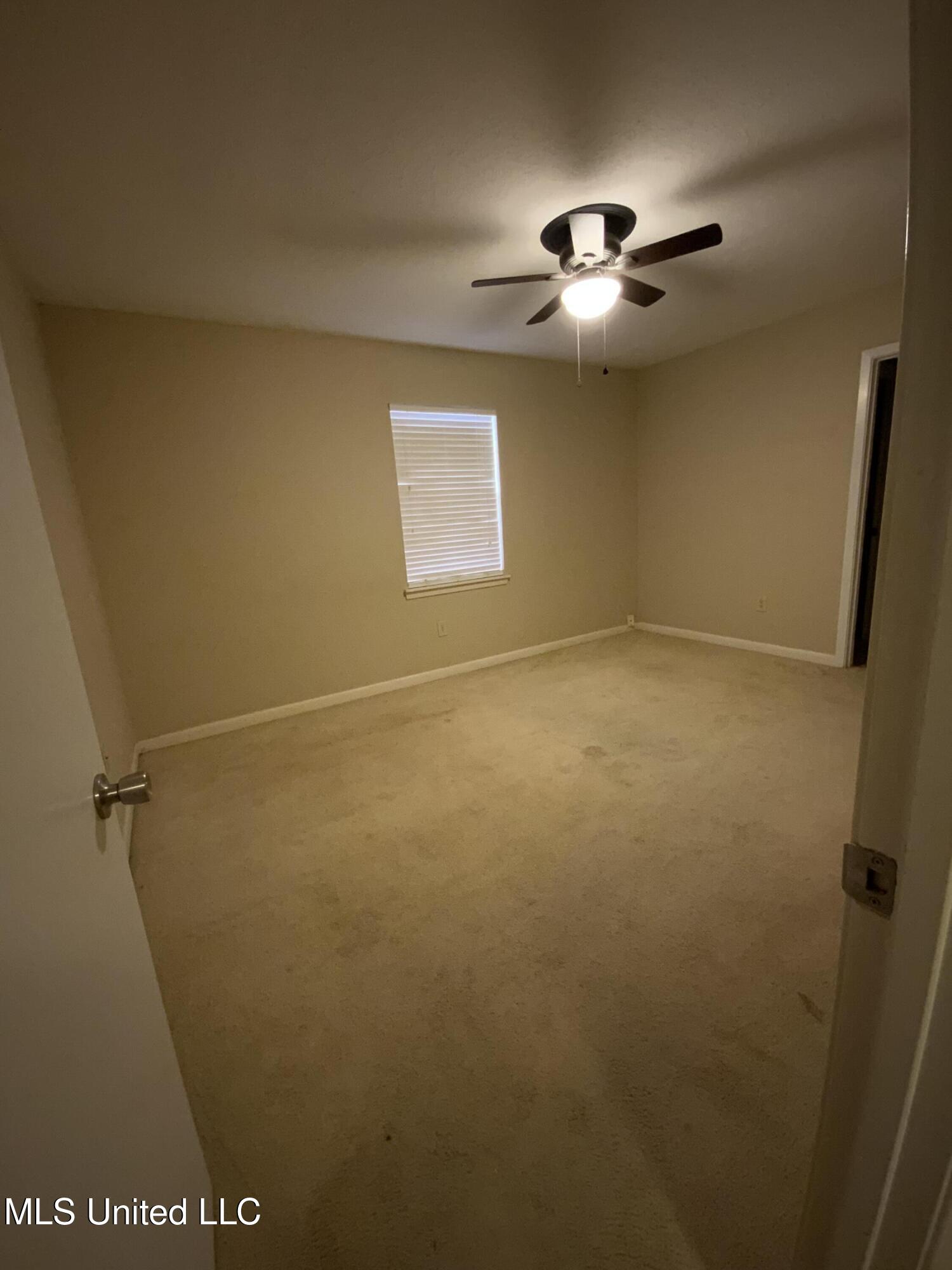 5155 Wayneland Drive, Unit G1 Jackson, MS 39211 - Photo 13 of 25 CEAB02BB-1F17-4C9A-89B5-FC5901627F7D