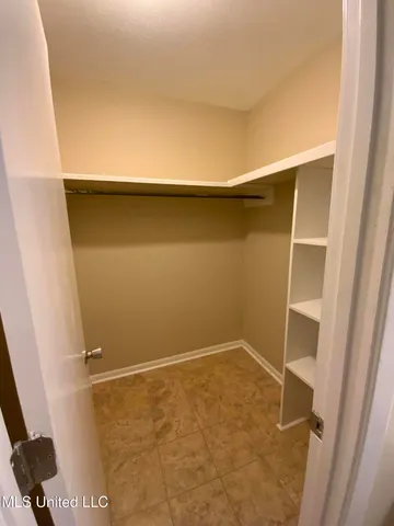 $120,000 | 5155 Wayneland Drive, Unit G1, Jackson, MS 39211