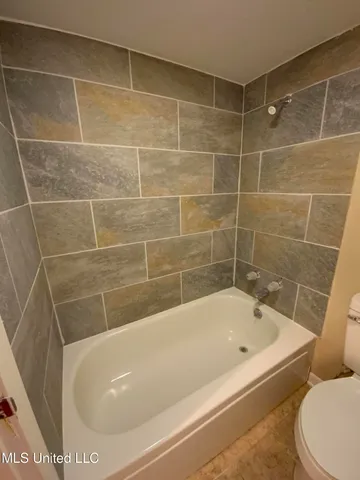 $120,000 | 5155 Wayneland Drive, Unit G1, Jackson, MS 39211