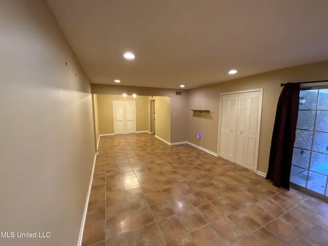 $120,000 | 5155 Wayneland Drive, Unit G1, Jackson, MS 39211