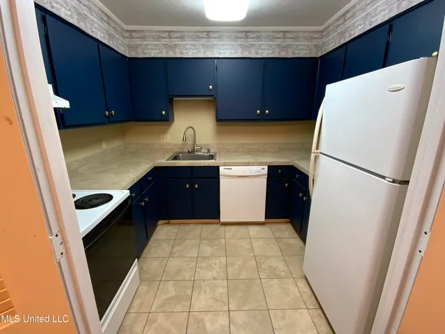 $120,000 | 5155 Wayneland Drive, Unit G1, Jackson, MS 39211