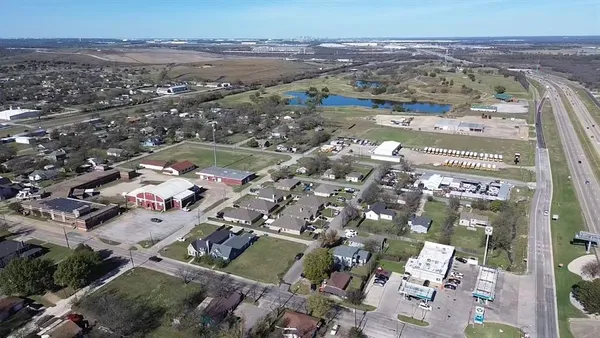 $74,999 | 417 East 5th Street, Ferris, TX 75125