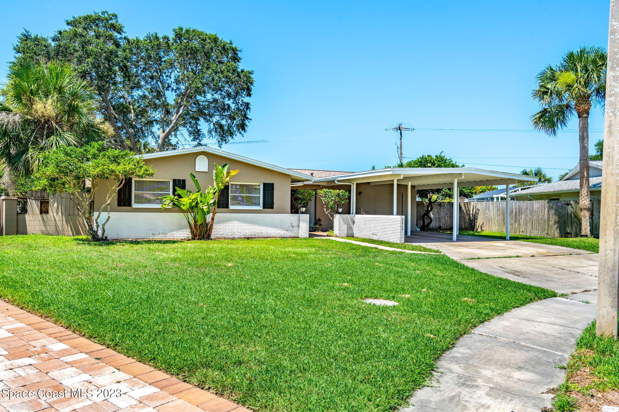 1 - 2911 Colchester Rd (4)
