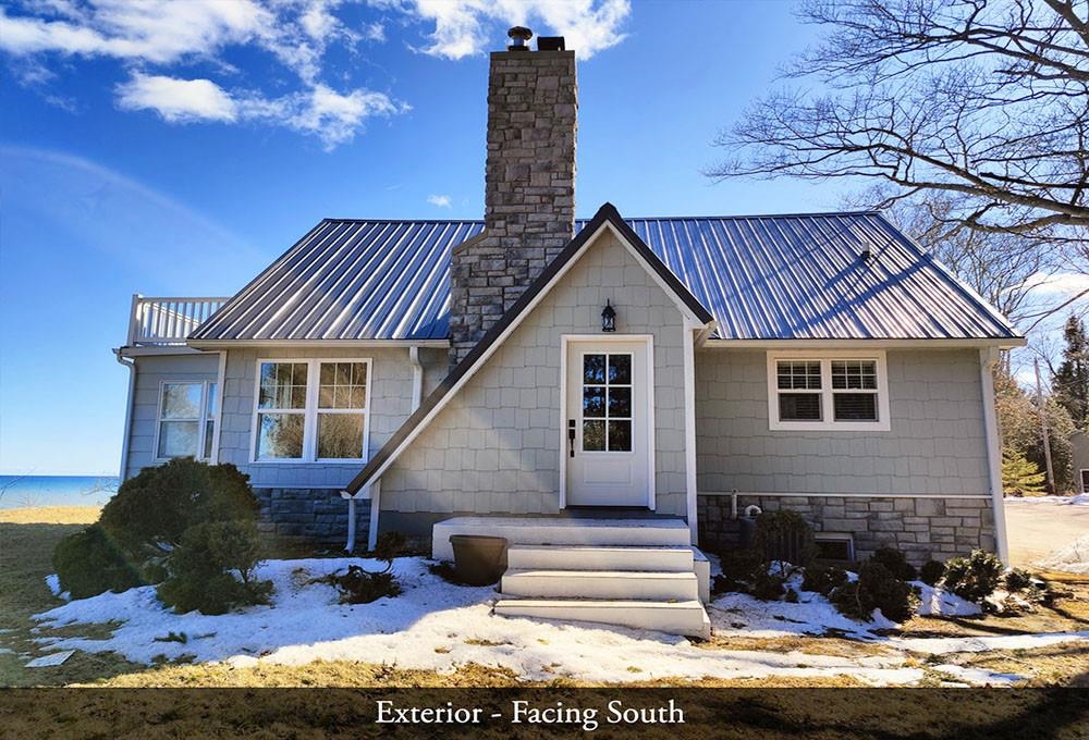 N2890 Lakeshore Road Kewaunee, WI 54216 - Photo 1 of 26