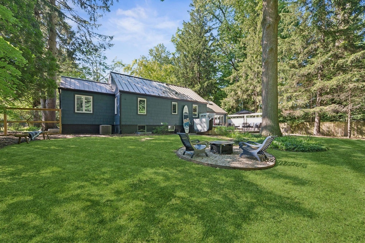 14507 Lakeshore Road Lakeside, MI 49116 - Photo 23 of 30 Gallery Image 23