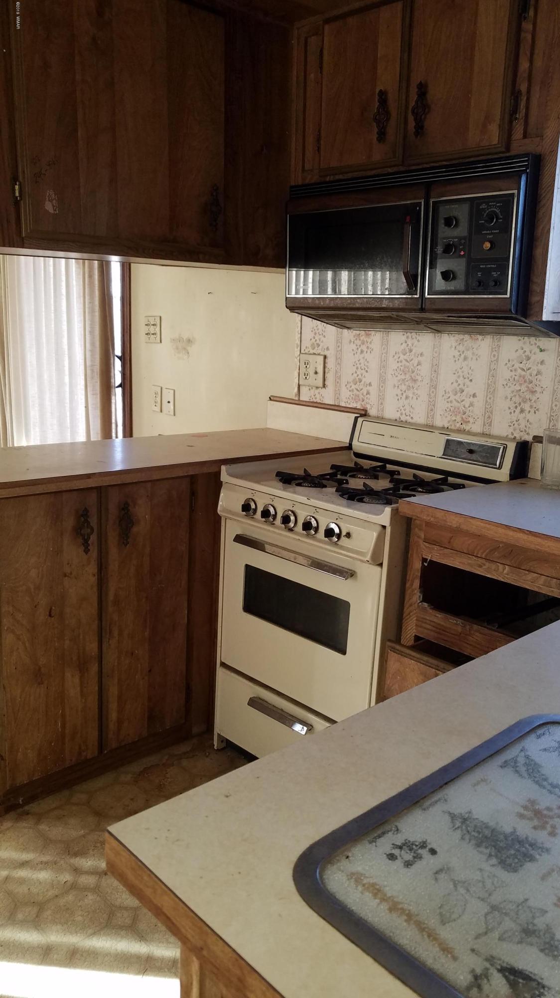 180/191 Springerville Az 85938 Springerville, AZ 85938 - Photo 10 of 12