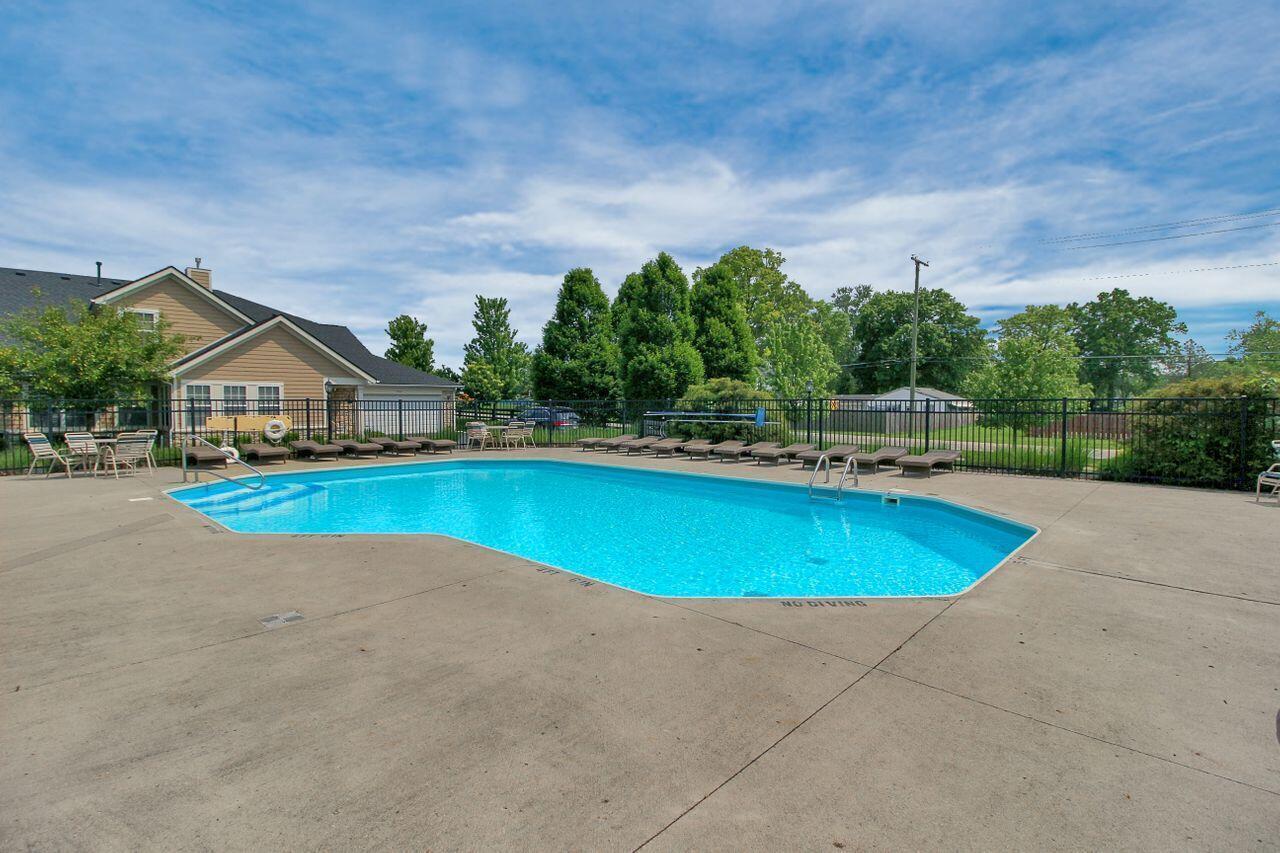 8008 Ravine Run Lane, Unit 8008 Columbus, OH 43235 - Photo 26 of 30 T