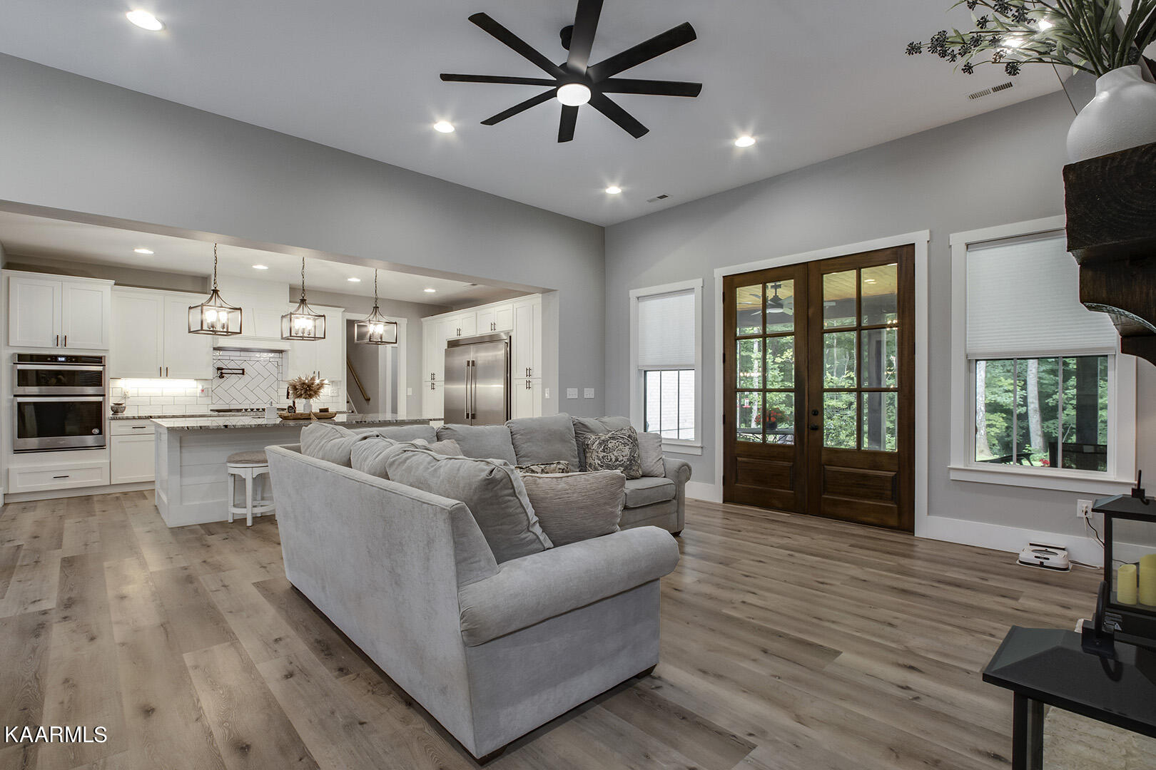 3681 Buttermilk Road West Kingston, TN 37763 - Photo 25 of 46 25_ButtermilkRoadW_3681_Living04