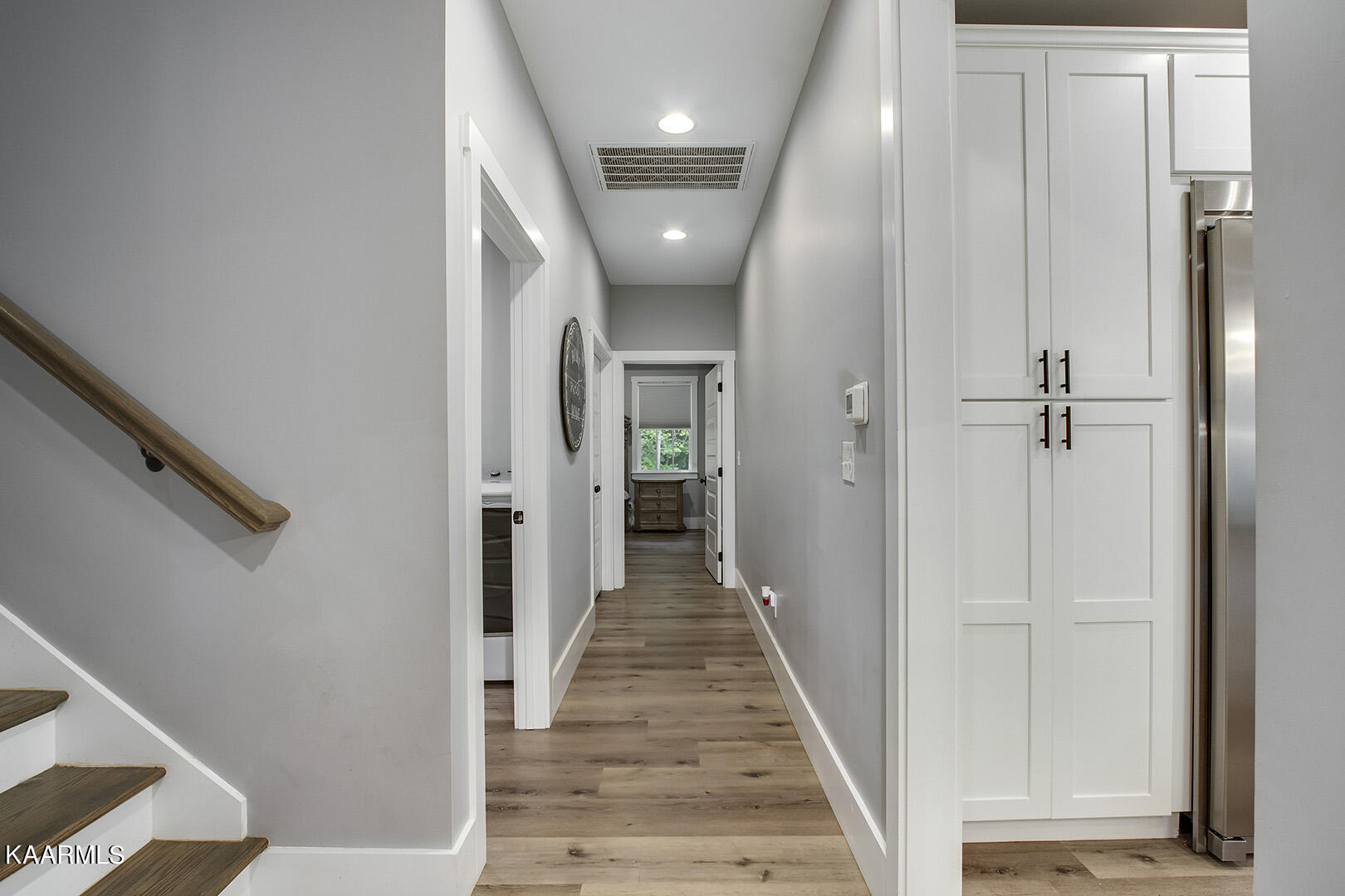 3681 Buttermilk Road West Kingston, TN 37763 - Photo 27 of 46 27_ButtermilkRoadW_3681_MasterHall01