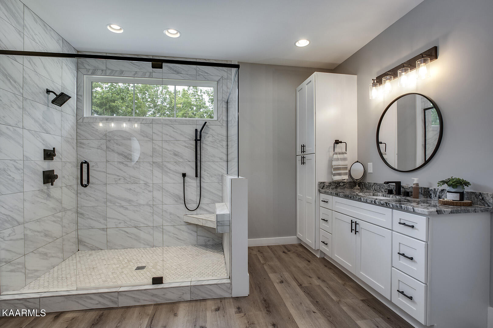 3681 Buttermilk Road West Kingston, TN 37763 - Photo 29 of 46 29_ButtermilkRoadW_3681_MasterBath01