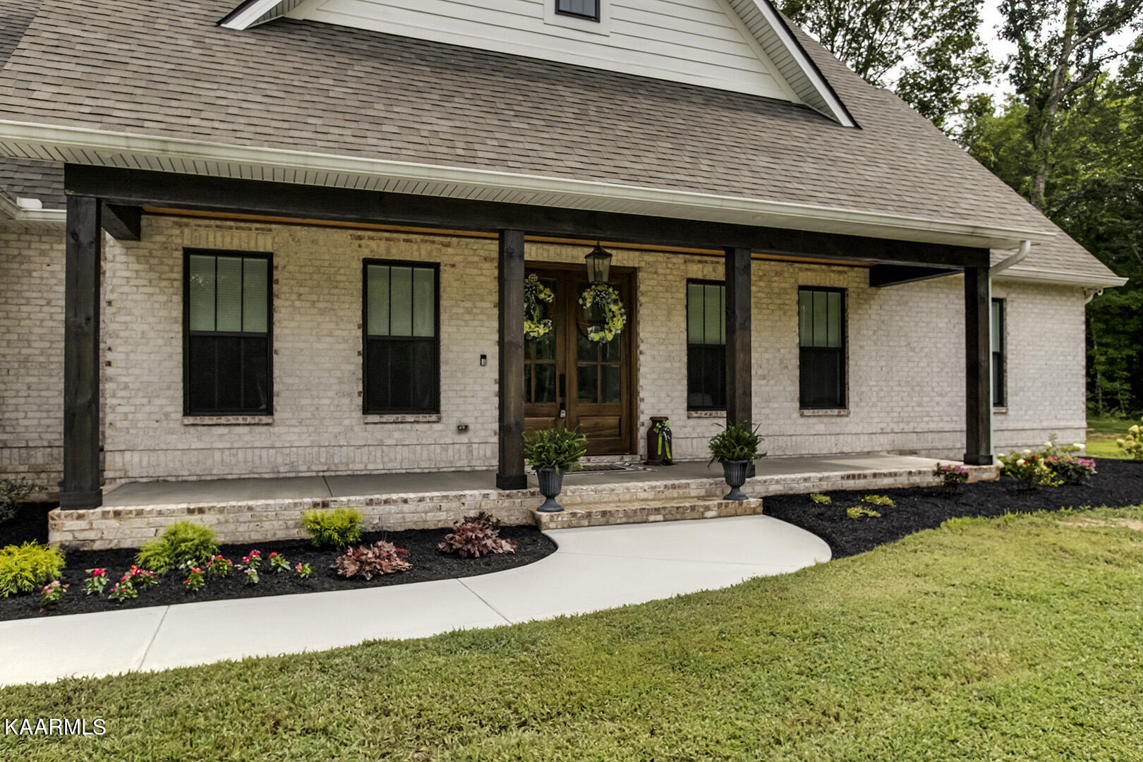 3681 Buttermilk Road West Kingston, TN 37763 - Photo 3 of 46 03_ButtermilkRoadW_3681_FrontPorch