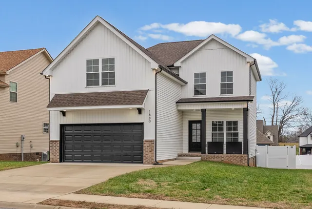 $2,000 | 1680 Heritage Drive, Clarksville, TN 37043