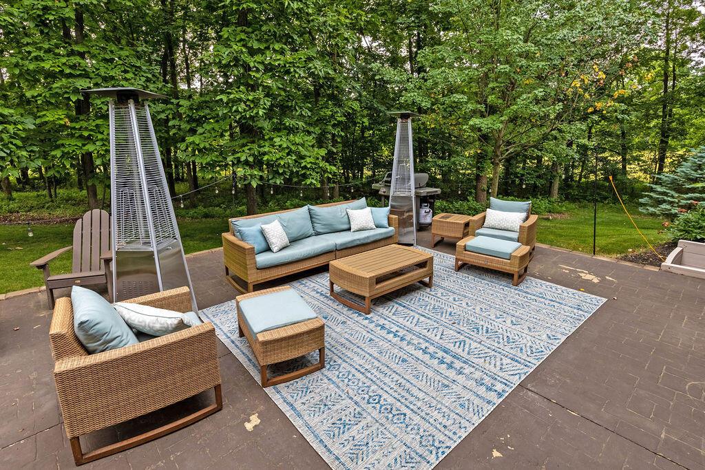 5801 Hughes Road Galena, OH 43021 - Photo 34 of 47 34-Patio