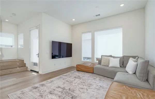 $1,399,000 | 2190 Skylar Place, Tustin, CA 92782