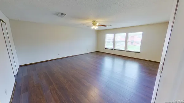 $2,110 | 2547 Smokey Creek, Schertz, TX 78154