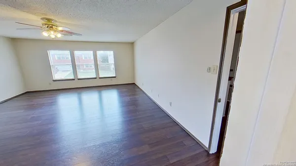 $2,110 | 2547 Smokey Creek, Schertz, TX 78154