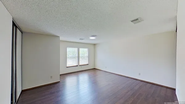 $2,110 | 2547 Smokey Creek, Schertz, TX 78154