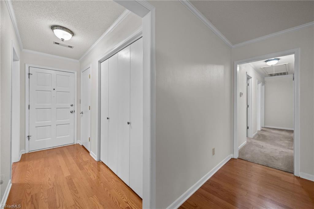 116 Briar Ridge Circle Winston-Salem, NC 27104 - Photo 11 of 33