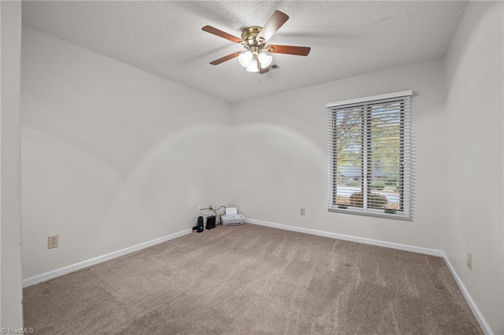 116 Briar Ridge Circle Winston-Salem, NC 27104 - Photo 19 of 33