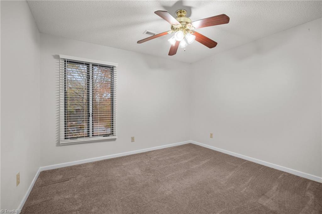 116 Briar Ridge Circle Winston-Salem, NC 27104 - Photo 23 of 33