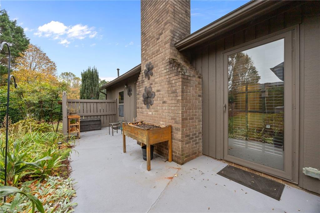 116 Briar Ridge Circle Winston-Salem, NC 27104 - Photo 25 of 33