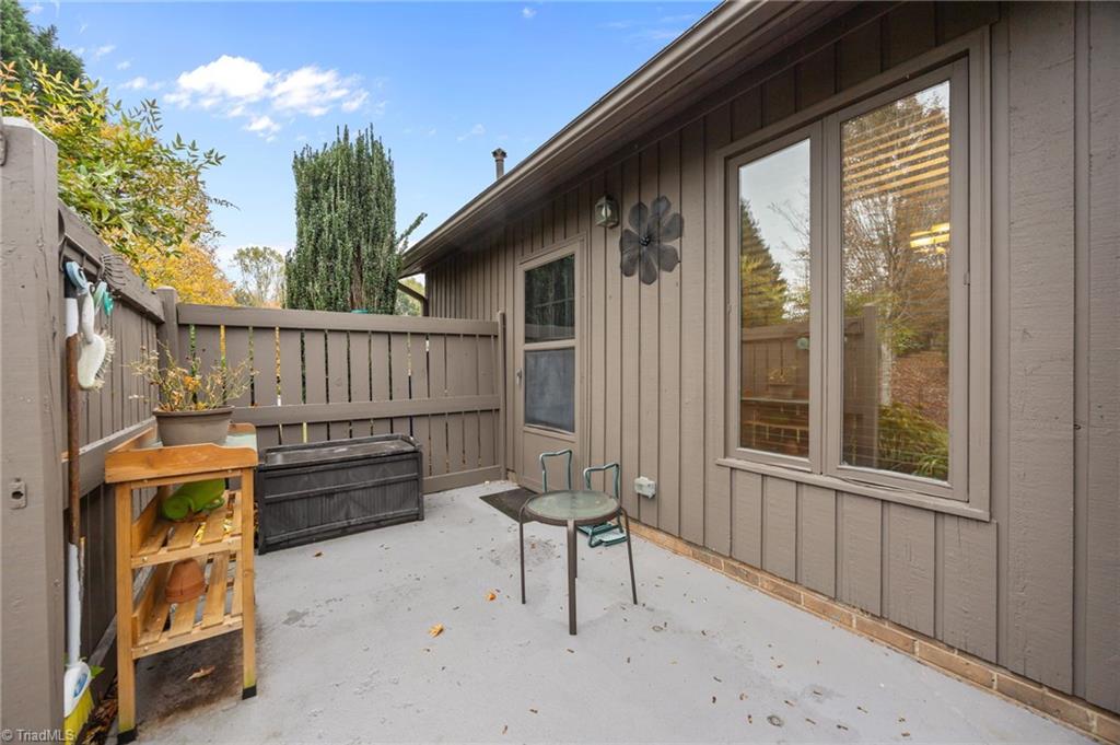 116 Briar Ridge Circle Winston-Salem, NC 27104 - Photo 27 of 33