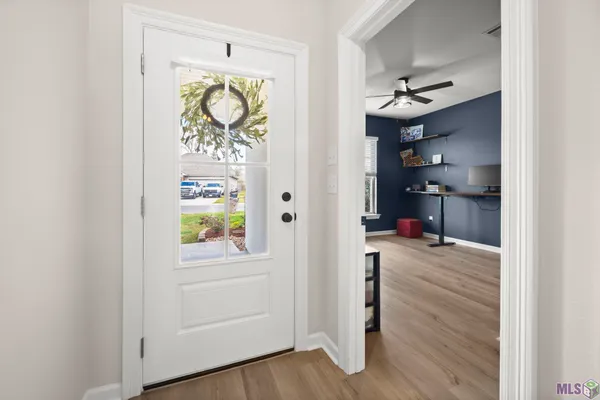 $279,900 | 23199 Harlington Drive, Denham Springs, LA 70726